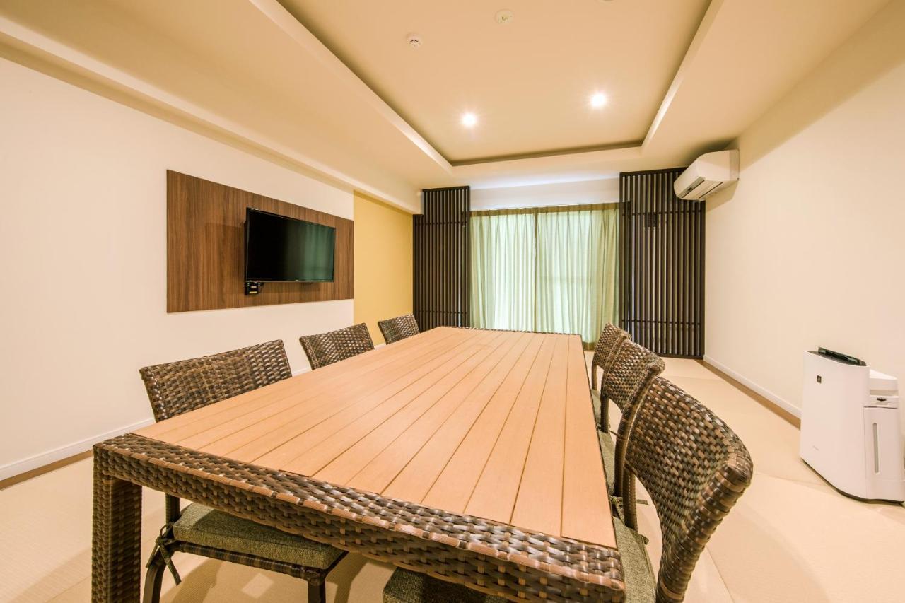 Lieta Nakayama Hotel Nago Bilik gambar